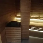 Pinea Z Widokiem Na Morze Z Basenem I Przy Plazy