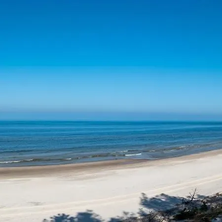 Pinea Z Widokiem Na Morze Z Basenem I Przy Plazy