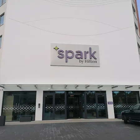 Pinea Z Widokiem Na Morze Z Basenem I Przy Plazy *