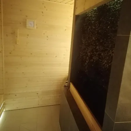 Pinea Z Widokiem Na Morze Z Basenem I Przy Plazy Lägenhet Pobierowo