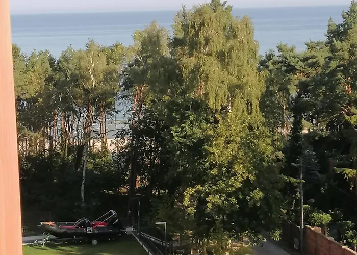 Pinea Z Widokiem Na Morze Z Basenem I Przy Plazy شقة *