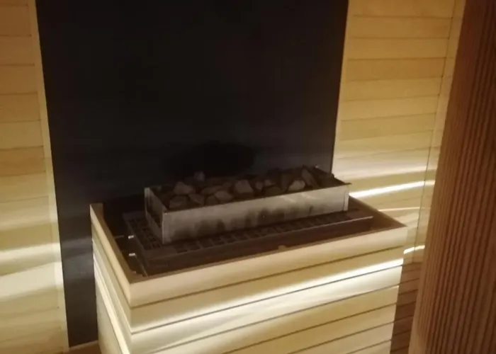 Pinea Z Widokiem Na Morze Z Basenem I Przy Plazy شقة