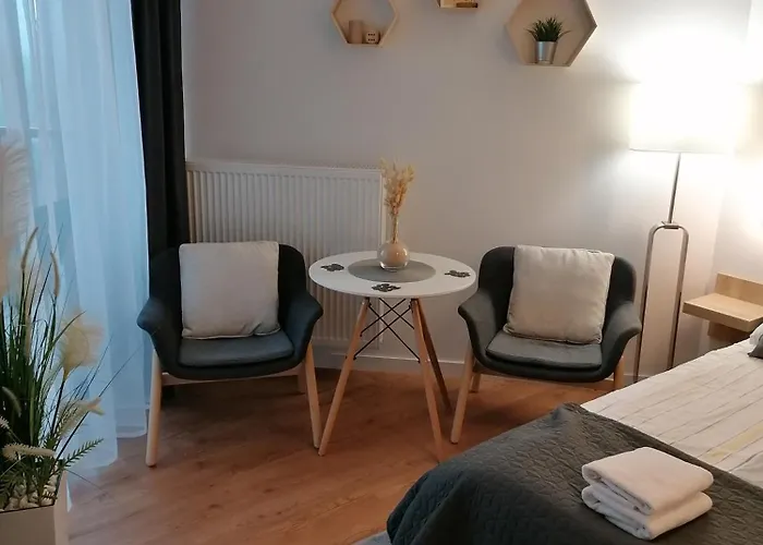 شقة Pinea Z Widokiem Na Morze Z Basenem I Przy Plazy