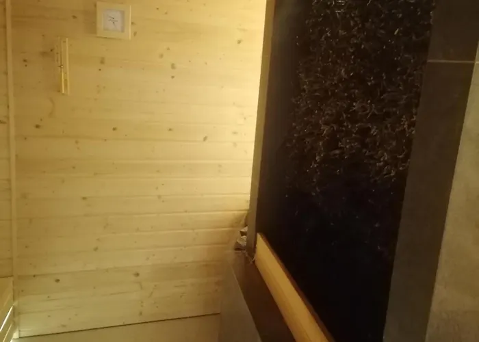 Pinea Z Widokiem Na Morze Z Basenem I Przy Plazy شقة بوبيروفو