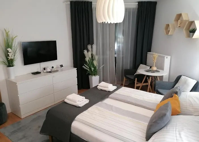 شقة Pinea Z Widokiem Na Morze Z Basenem I Przy Plazy