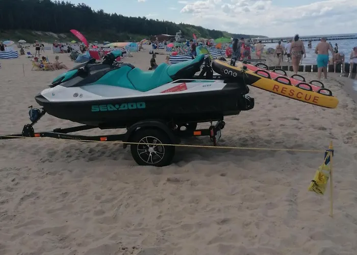 Pinea Z Widokiem Na Morze Z Basenem I Przy Plazy شقة